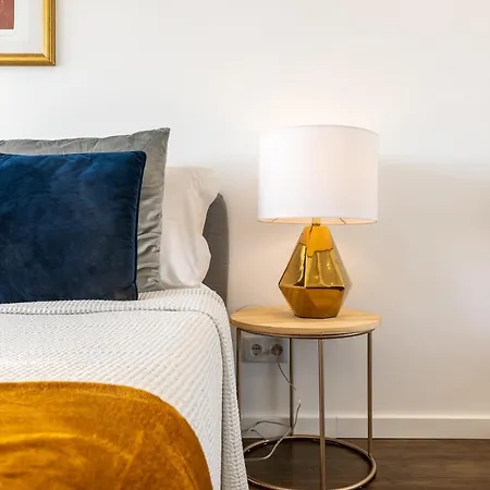 Stunning Hilltop Flat For 5 In Graca By Guestready Appartement